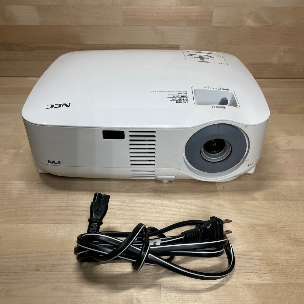 NEC VT480 LCD Projector White Multimedia Home Theater Business VGA S-Video